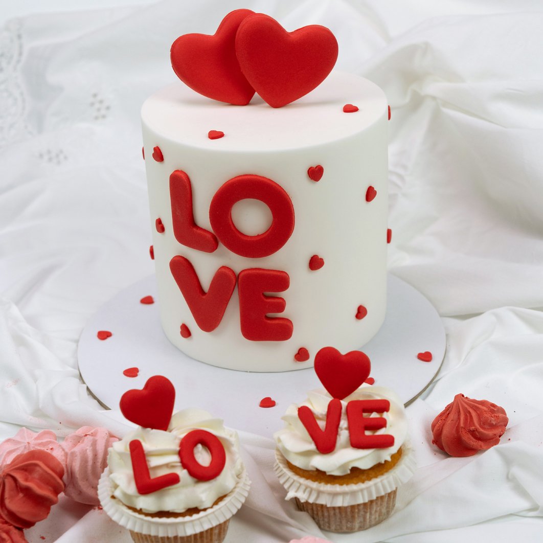 LOVE Cake
